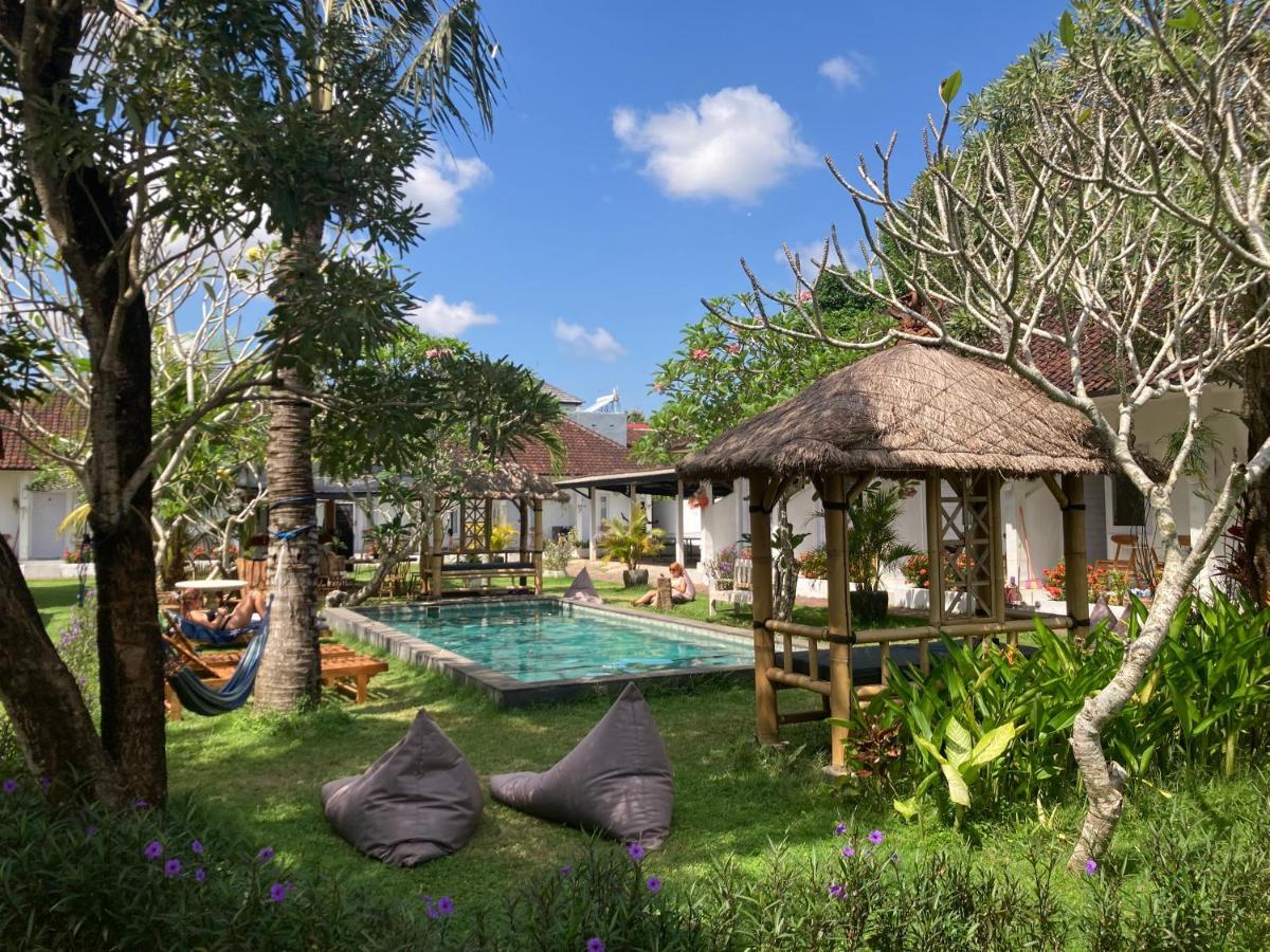 Rebels Point Jimbaran Exterior foto